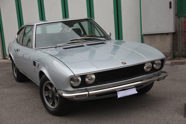 fiat dino esterno.jpg
