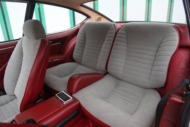 fiat dino interni.jpg