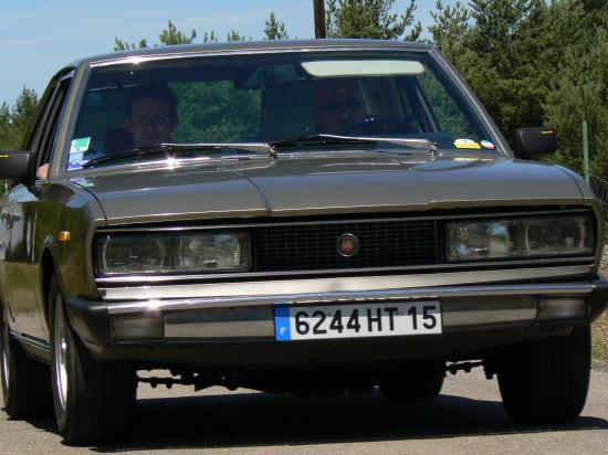 FIAT 130