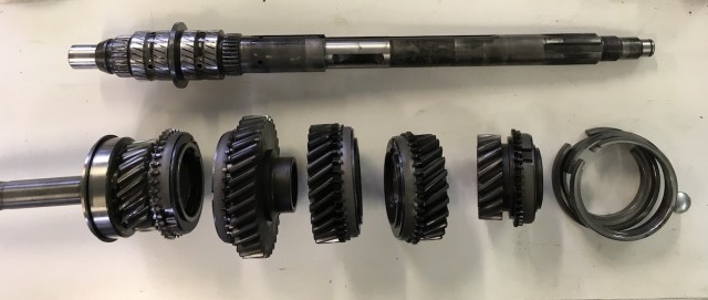 Einzelteile vor Einbau.jpg