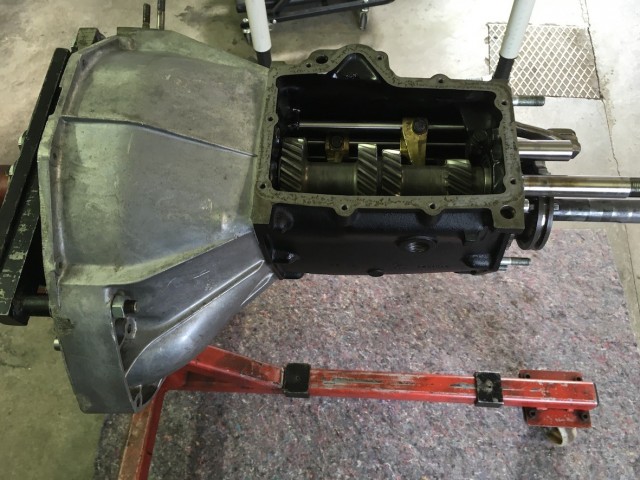 Einbau Schaltachsen und Sperreinrichtungen.jpg