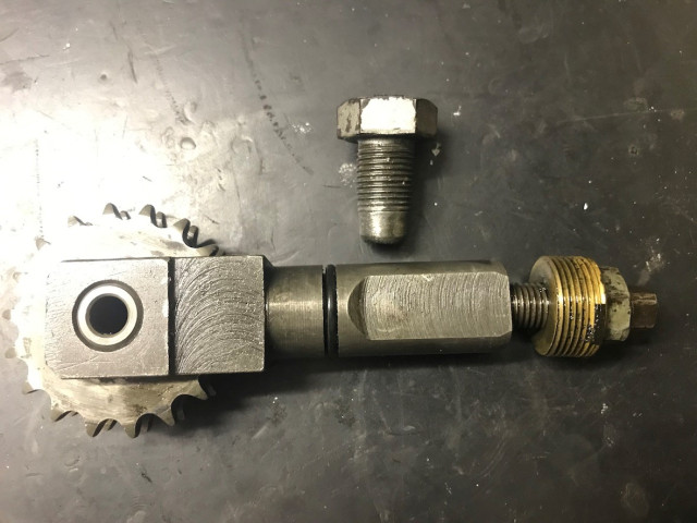 Kettenspanner altes Modell.jpg