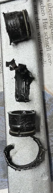 Ventilschaftdichtungen - Fragmente