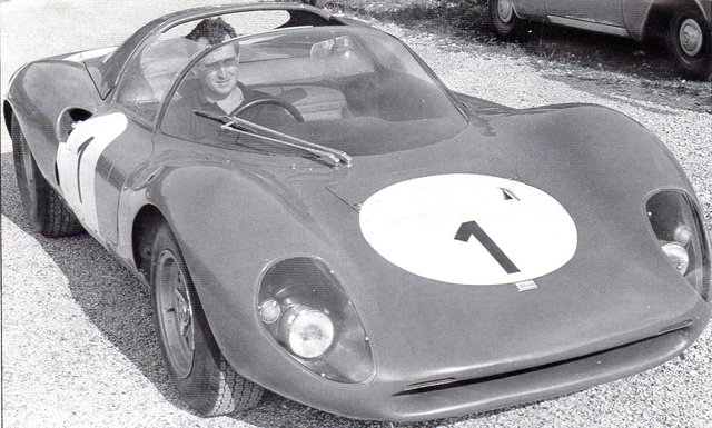 scarfiotti Lodovico im Dino 206S.jpg